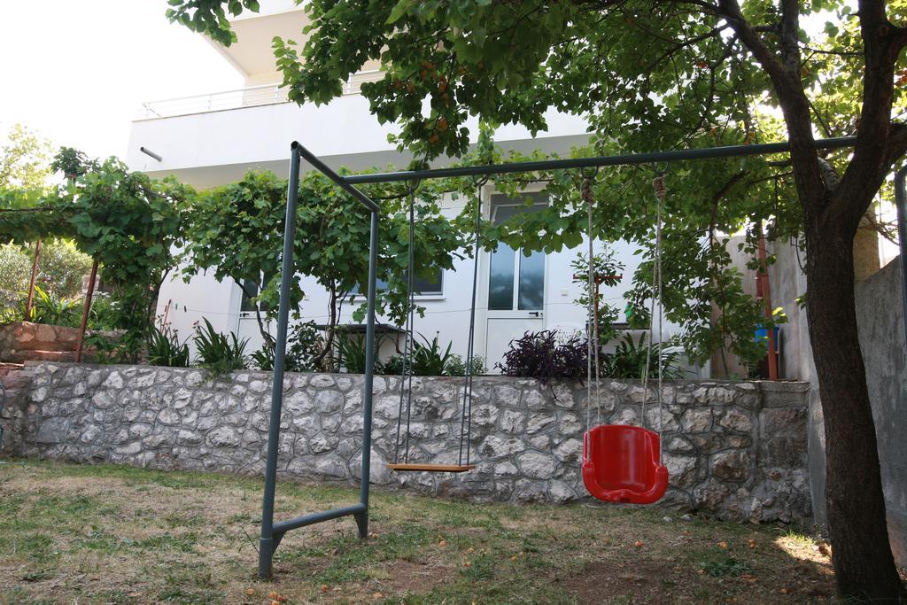 Guest House Ugljevarevic Budva Quarto foto